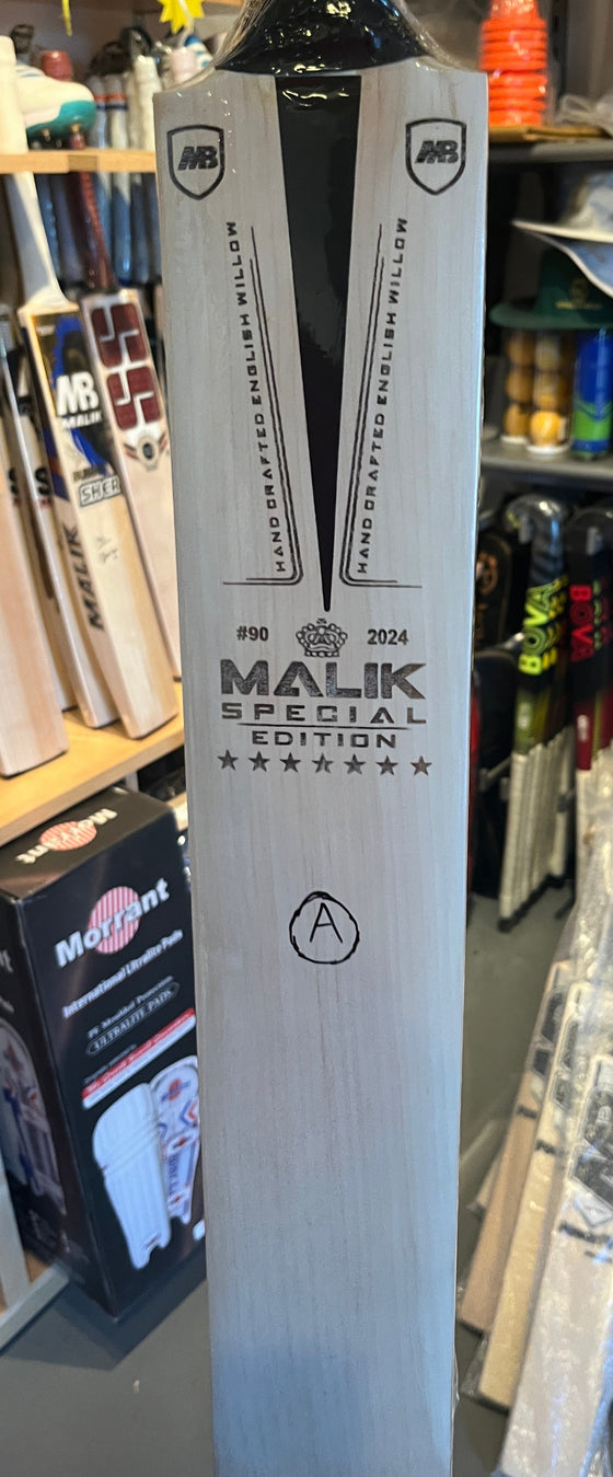 UMZ MALIK 7 STAR SPECIAL EDITION CRICKET BAT
