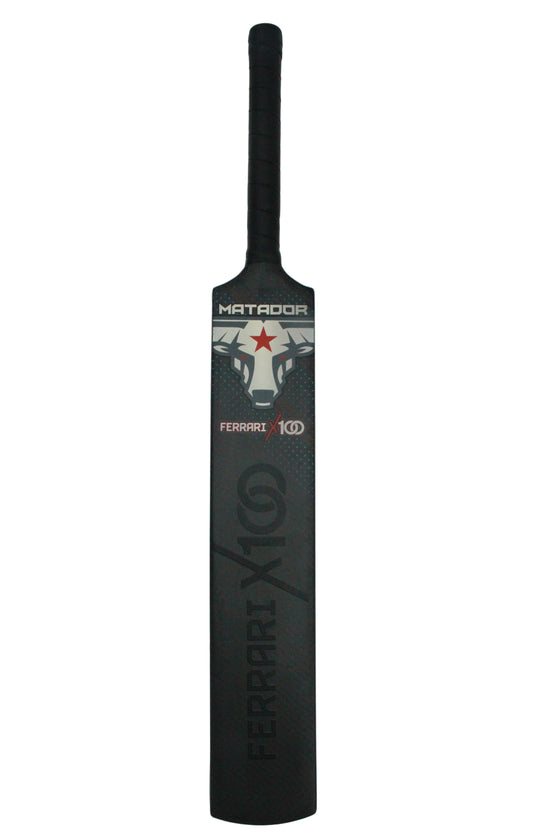 MATADOR FERRARI X100 55 MM CARBON BLACK EDITION CRICKET BAT