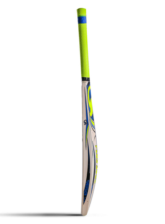 CA PLUS 3000 CRICKET BAT