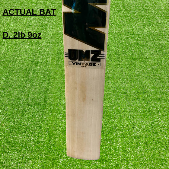 MB MALIK UMZ CRICKET BAT - GREEN EDITION (THREE STAR)