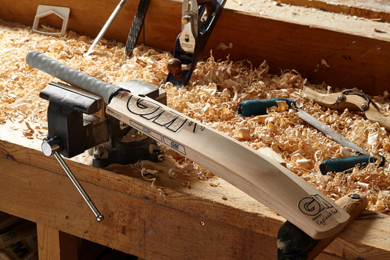 GM ICON L555 DXM - SENIOR CRICKET BAT - Monarch Cricket