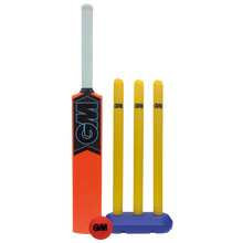  GM STRIKER CRICKET SET ( AGE 8 - 11 YEARS ) - Monarch Cricket